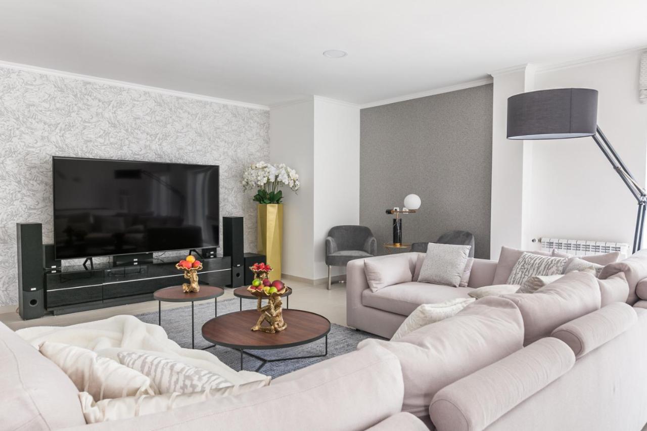 Quinta Da Serra - Luxurious Villa Sintra - Heated Pool & Jacuzzi Luaran gambar