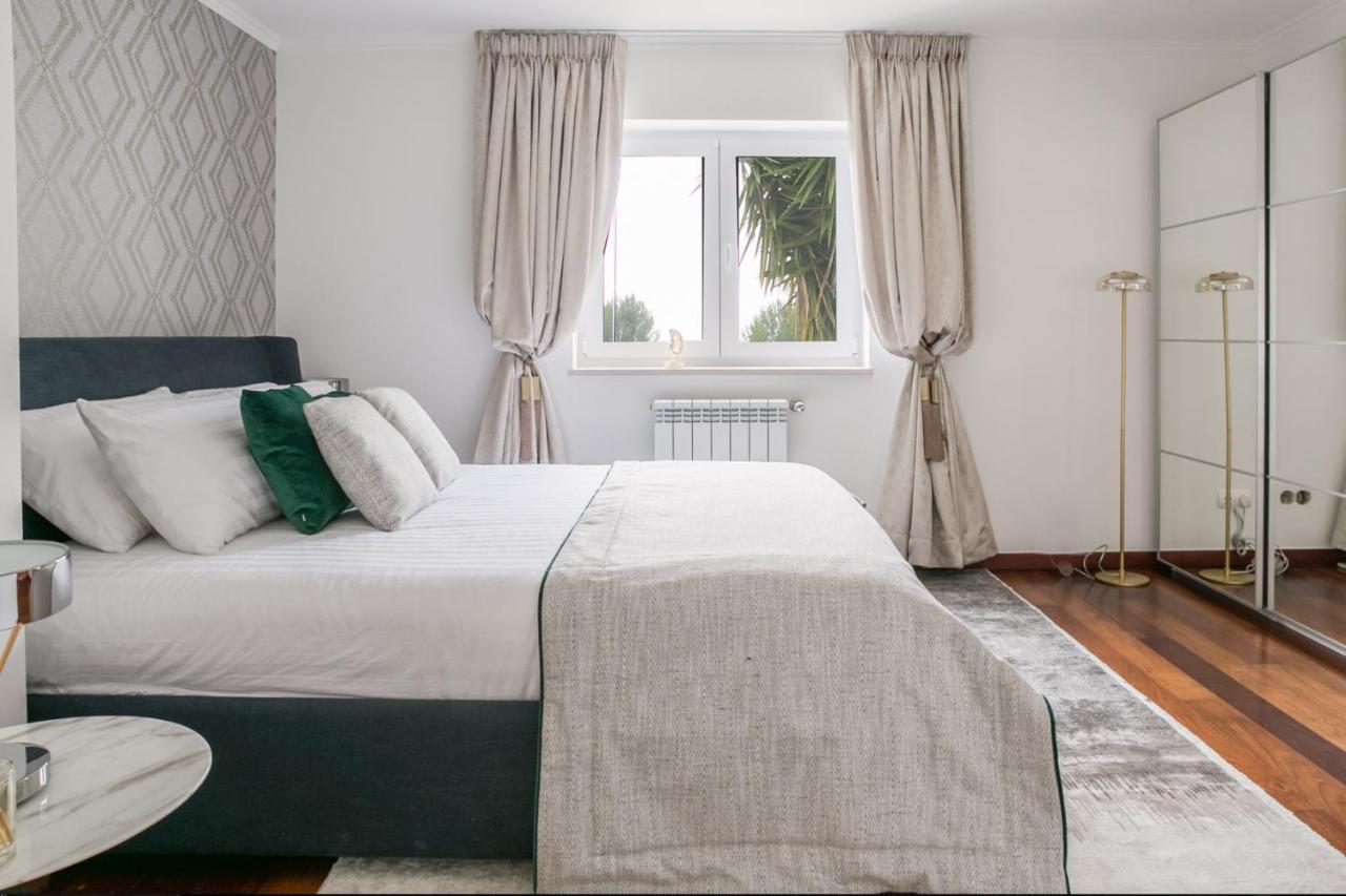 Quinta Da Serra - Luxurious Villa Sintra - Heated Pool & Jacuzzi Luaran gambar